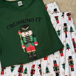 NWOT Nutcracker Super Soft Pajama Set - Size XL - Top and Pants Matching Set
